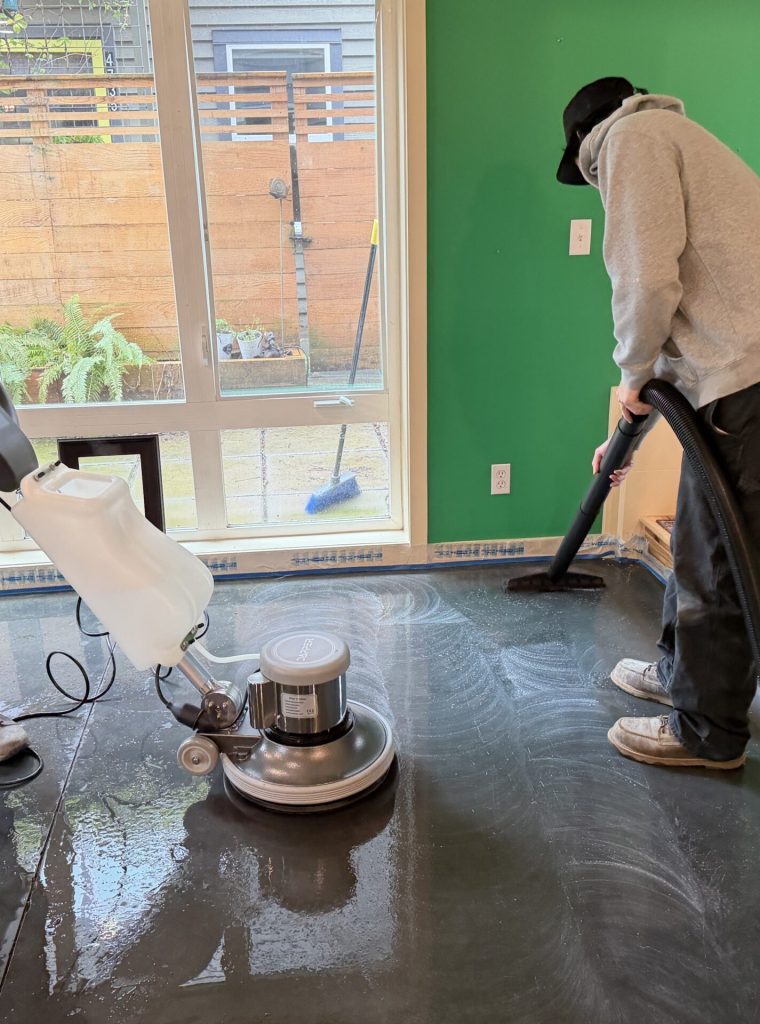 6567887E-2142-4E31-9B01-DF0C79DD7A2B